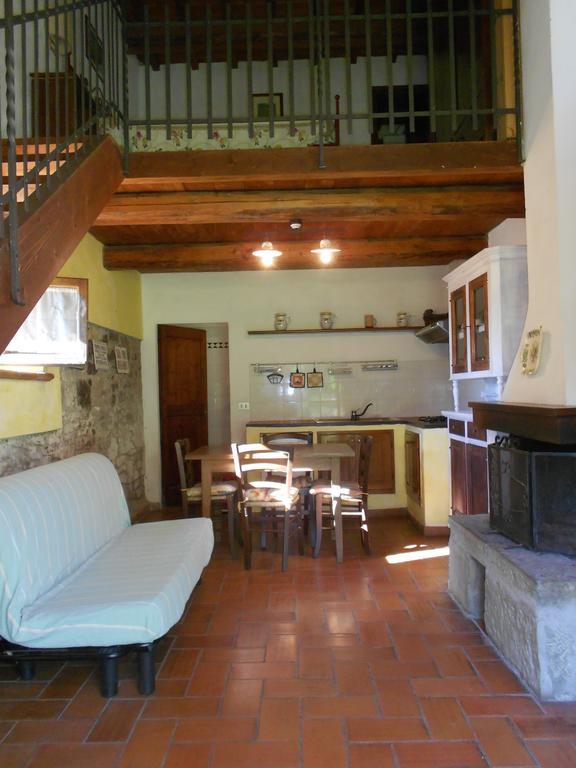 Fattoria Il Praticino Villa Castelfranco di Sopra Luaran gambar