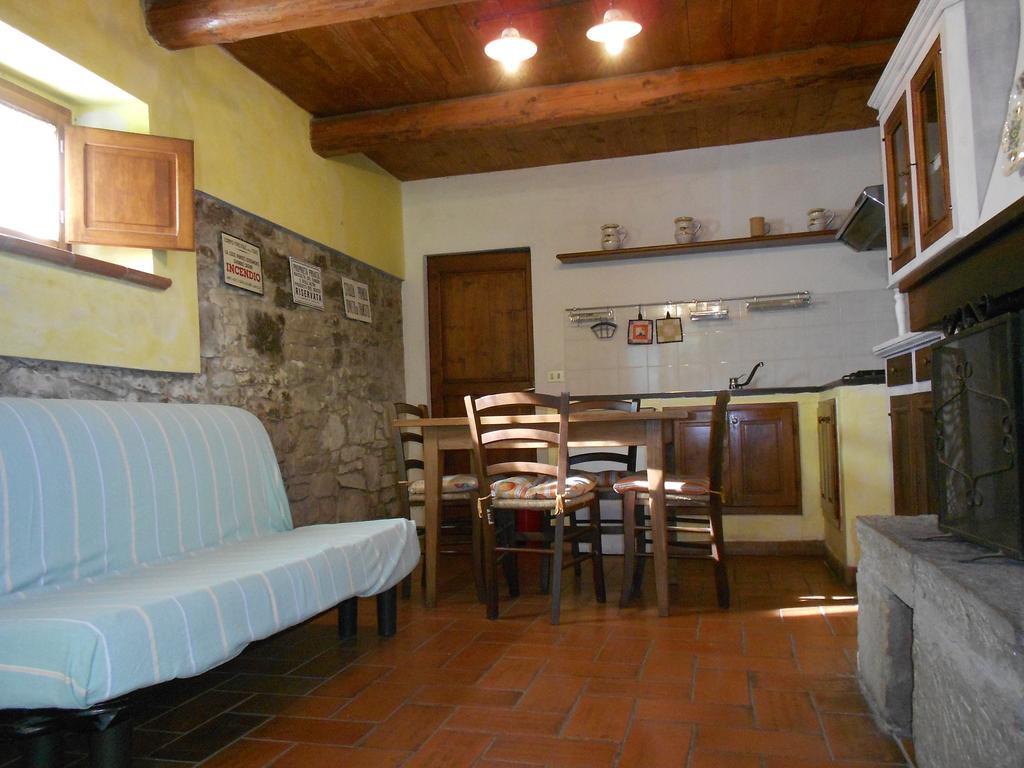 Fattoria Il Praticino Villa Castelfranco di Sopra Luaran gambar