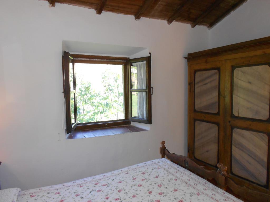 Fattoria Il Praticino Villa Castelfranco di Sopra Luaran gambar
