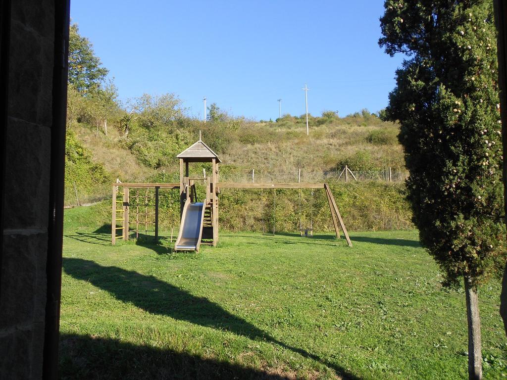 Fattoria Il Praticino Villa Castelfranco di Sopra Luaran gambar